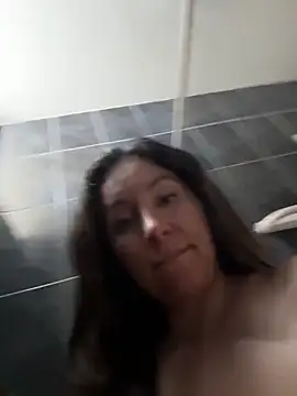 emely sexx20 online show from January 13, 2026, 3:38 pm