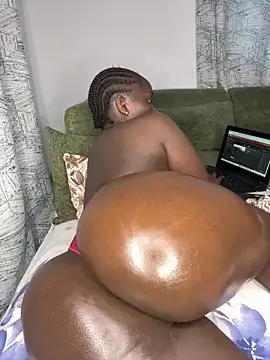 Favoritegirl1 online show from May 19, 2026, 4:19 am