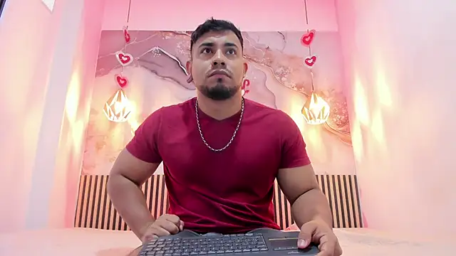 Snapshot of BrianMalonee chatting on February 18, 2026, 12:01 pm BrianMalonee online show from February 18, 2026, 12:01 pm