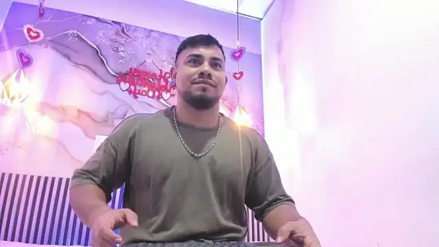 Snapshot of BrianMalonee chatting on February 17, 2026, 12:02 pm BrianMalonee online show from February 17, 2026, 12:02 pm