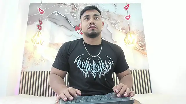 Snapshot of BrianMalonee chatting on March 2, 2026, 12:34 pm BrianMalonee online show from March 2, 2026, 12:34 pm