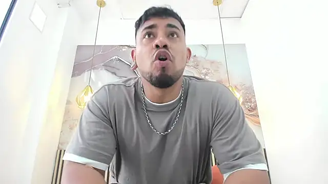 Snapshot of BrianMalonee chatting on January 16, 2026, 1:59 pm BrianMalonee online show from January 16, 2026, 1:59 pm