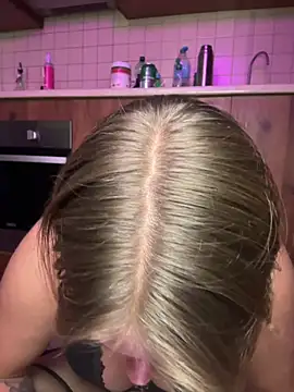 selenaluvv online show from July 29, 2026, 3:44 pm