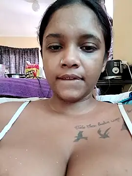 Snapshot of Indianqueen03 chatting on March 10, 2026, 8:51 am Indianqueen03 online show from March 10, 2026, 8:51 am
