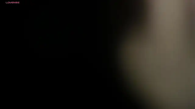 AlessaRomero online show from January 5, 2026, 7:39 pm