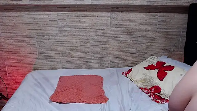 pretty cristal69 online show from November 29, 2025, 12:44 am