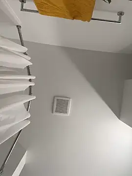 Your Paris online show from February 4, 2026, 10:16 pm