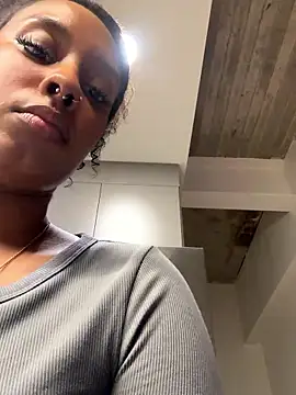 Your Paris online show from January 19, 2026, 5:55 am