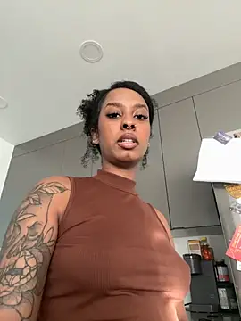 Your Paris online show from February 14, 2026, 4:40 pm