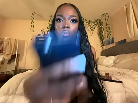 magicalc00ch online show from October 2, 2025, 3:21 am