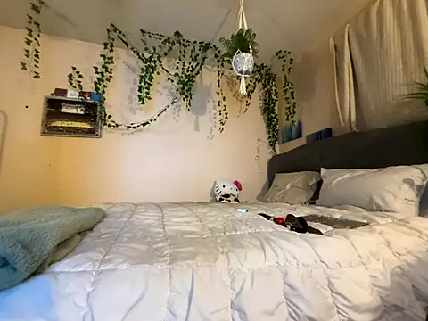 magicalc00ch online show from October 3, 2025, 3:52 am