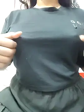 MohiniHott online show from November 16, 2025, 7:35 am