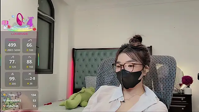 Berrysweet 68 online show from November 13, 2025, 3:27 pm