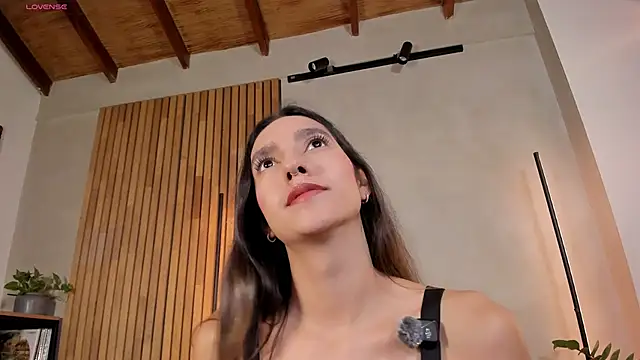 honeyhot69   online show from January 12, 2026, 12:01 pm