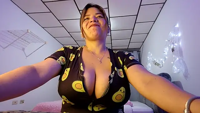 tara rios online show from December 16, 2025, 11:20 pm