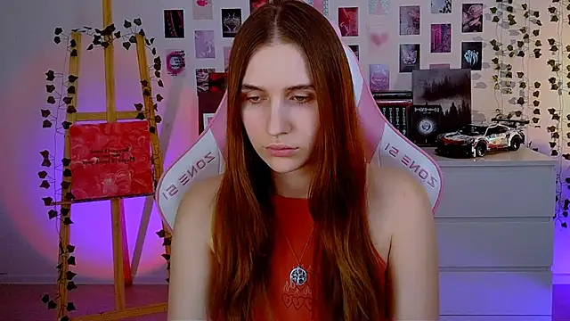 Snapshot of AliceCharmy chatting on March 19, 2025, 9:16 pm AliceCharmy online show from March 19, 2025, 9:16 pm