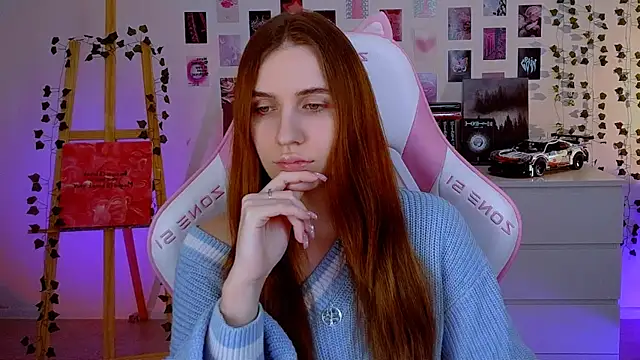 Snapshot of AliceCharmy chatting on March 22, 2025, 1:41 pm AliceCharmy online show from March 22, 2025, 1:41 pm