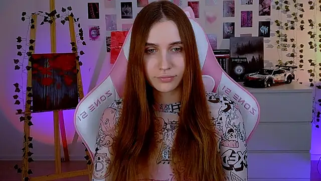 Snapshot of AliceCharmy chatting on March 18, 2025, 3:33 pm AliceCharmy online show from March 18, 2025, 3:33 pm