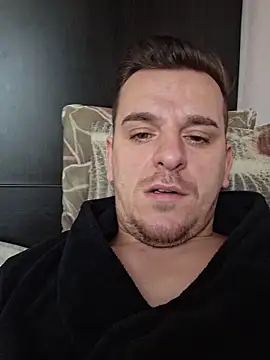 Snapshot of Huge_cock22cm chatting on February 18, 2026, 8:44 am Huge cock22cm online show from February 18, 2026, 8:44 am