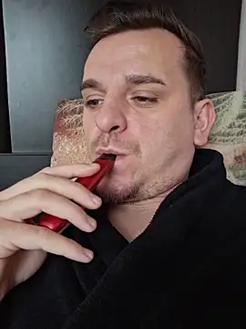 Snapshot of Huge_cock22cm chatting on February 19, 2026, 8:11 am Huge cock22cm online show from February 19, 2026, 8:11 am