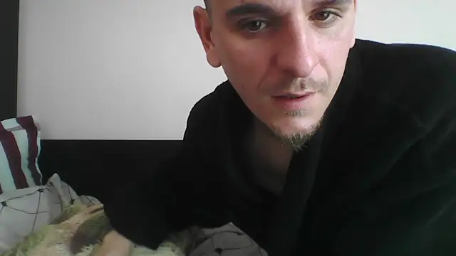 Huge cock22cm online show from March 22, 2025, 10:39 am