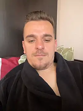 Snapshot of Huge_cock22cm chatting on May 24, 2026, 7:41 am Huge cock22cm online show from May 24, 2026, 7:41 am