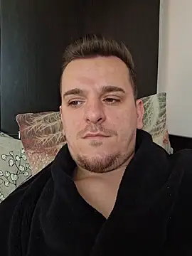 Snapshot of Huge_cock22cm chatting on February 1, 2026, 8:12 am Huge cock22cm online show from February 1, 2026, 8:12 am