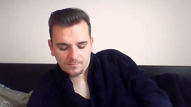 Snapshot of Huge_cock22cm chatting on January 16, 2026, 6:50 am Huge cock22cm online show from January 16, 2026, 6:50 am