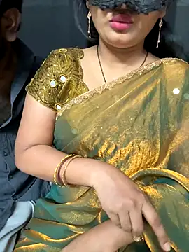 Snapshot of Magical-Couple-telugu chatting on September 20, 2025, 1:05 pm Magical-Couple-telugu online show from September 20, 2025, 1:05 pm