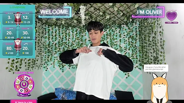 oliverhot2005 online show from November 28, 2025, 9:59 pm