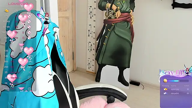 folinskayyya online show from March 17, 2025, 7:13 am