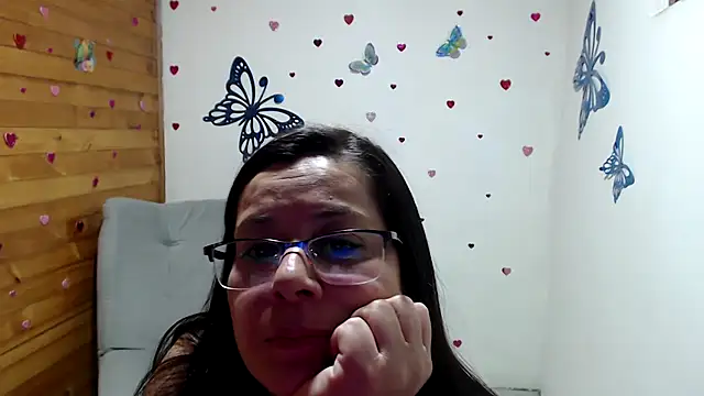 lilisa777 online show from November 9, 2025, 9:08 pm