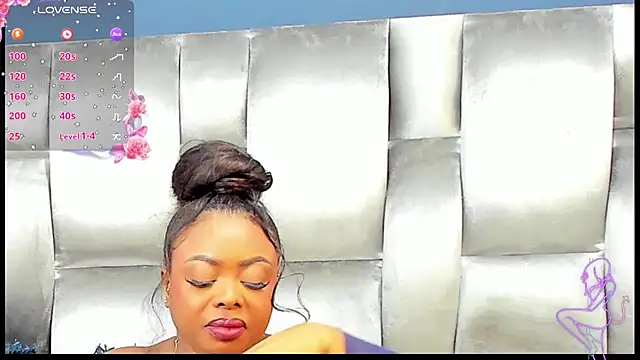 CamilaBenitez online show from February 20, 2026, 11:56 am