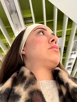 Snapshot of emiliasommer chatting on October 14, 2025, 12:39 pm emiliasommer online show from October 14, 2025, 12:39 pm