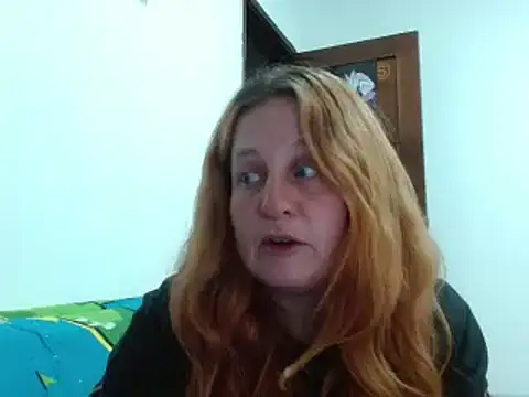 ViioletaMora online show from December 15, 2025, 3:12 am