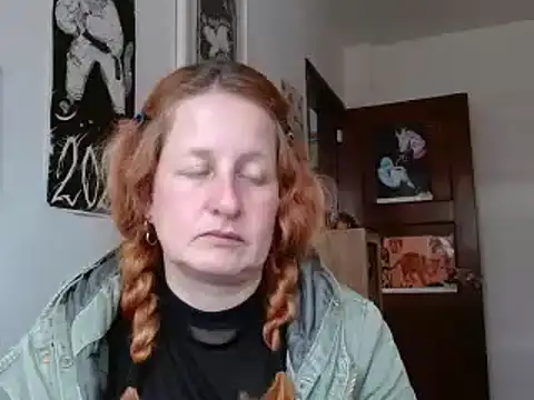 ViioletaMora online show from March 28, 2026, 7:15 pm