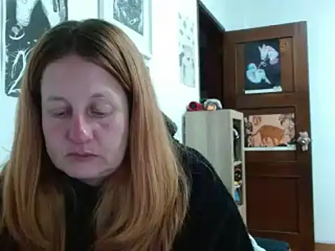 Snapshot of ViioletaMora chatting on April 22, 2026, 4:19 am ViioletaMora online show from April 22, 2026, 4:19 am