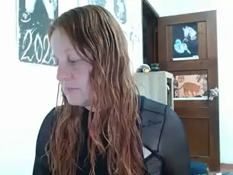 Snapshot of ViioletaMora chatting on May 28, 2026, 2:19 am ViioletaMora online show from May 28, 2026, 2:19 am