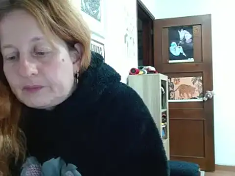 Snapshot of ViioletaMora chatting on April 25, 2026, 7:22 am ViioletaMora online show from April 25, 2026, 7:22 am
