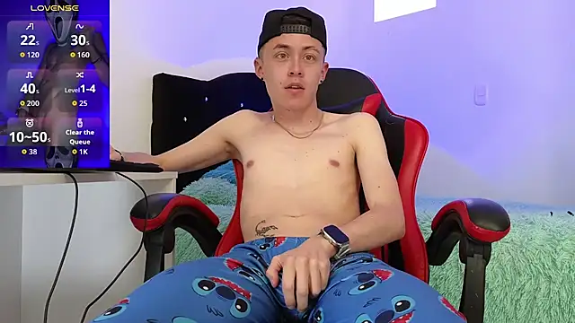 Snapshot of Elian_Cooper chatting on February 20, 2026, 3:14 pm Elian Cooper online show from February 20, 2026, 3:14 pm