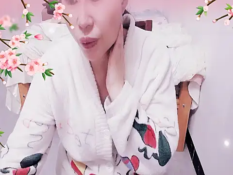Snapshot of xiaoxuer chatting on March 3, 2025, 4:54 am xiaoxuer online show from March 3, 2025, 4:54 am