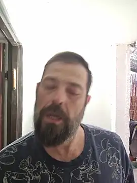 zefside42 online show from December 21, 2025, 12:18 pm