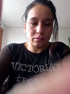 Snapshot of Zoe_Nasty chatting on March 4, 2025, 7:22 pm Zoe Nasty online show from March 4, 2025, 7:22 pm