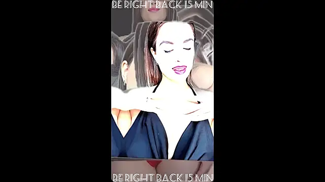 Snapshot of Camilla__one__ chatting on October 31, 2025, 1:24 am Camilla one online show from October 31, 2025, 1:24 am