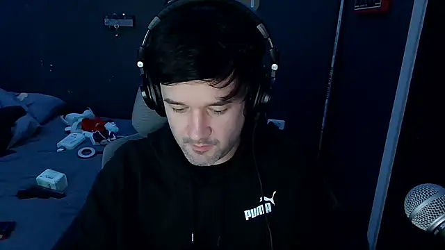 Stix Zadinia online show from December 4, 2025, 5:45 pm