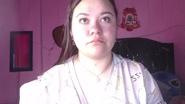 NikkiRous  online show from September 30, 2025, 1:06 pm