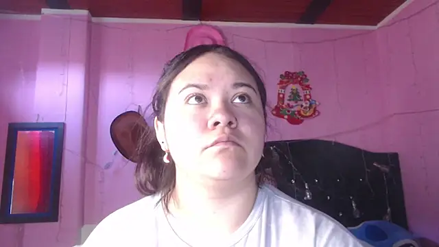 NikkiRous  online show from September 25, 2025, 12:44 pm