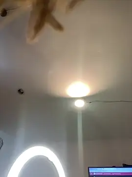 Ema azel online show from March 1, 2025, 8:21 pm