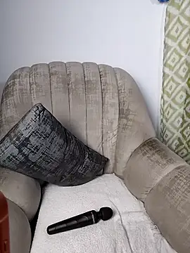 kanela3434 online show from February 20, 2026, 6:26 am