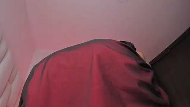 evaevanscute online show from May 13, 2026, 12:28 am